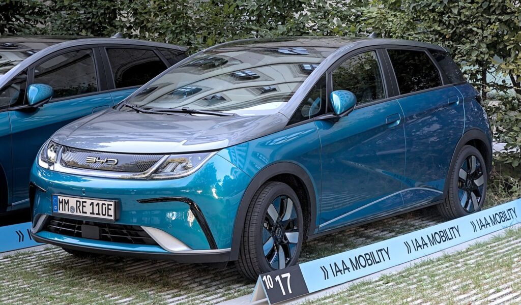 BYD Dolphin