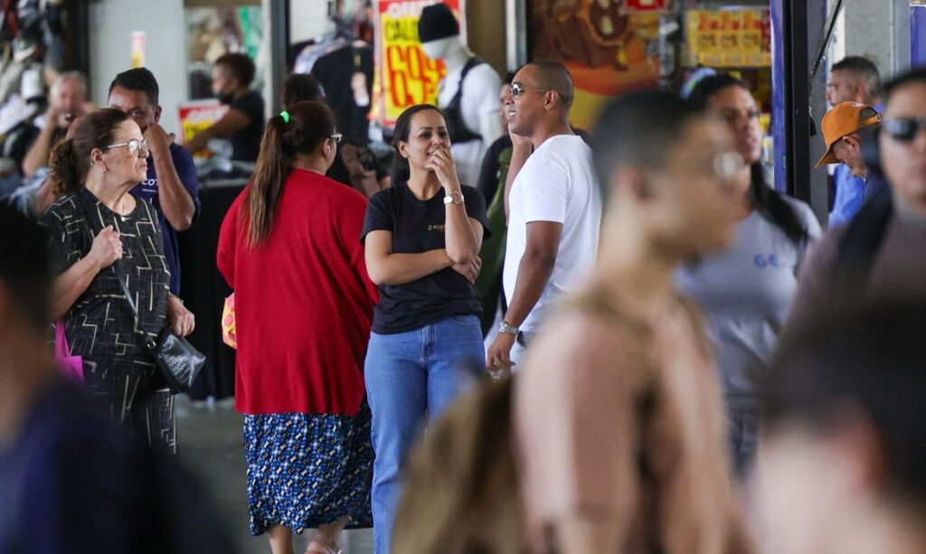 Economistas e entidades lançam iniciativa por economia ligada ao cotidiano