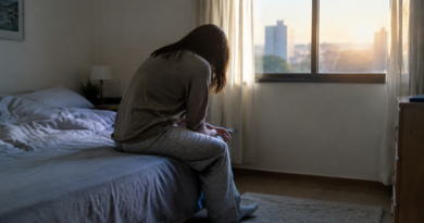 Mudanças no sono e no humor podem sinalizar sobrecarga emocional