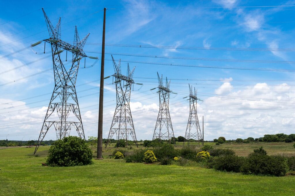 Queda de luz: quando há compensação na conta ou ressarcimento de aparelho