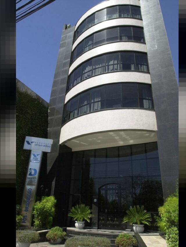 Confiança do consumidor cai em setembro ao menor nível desde 2022