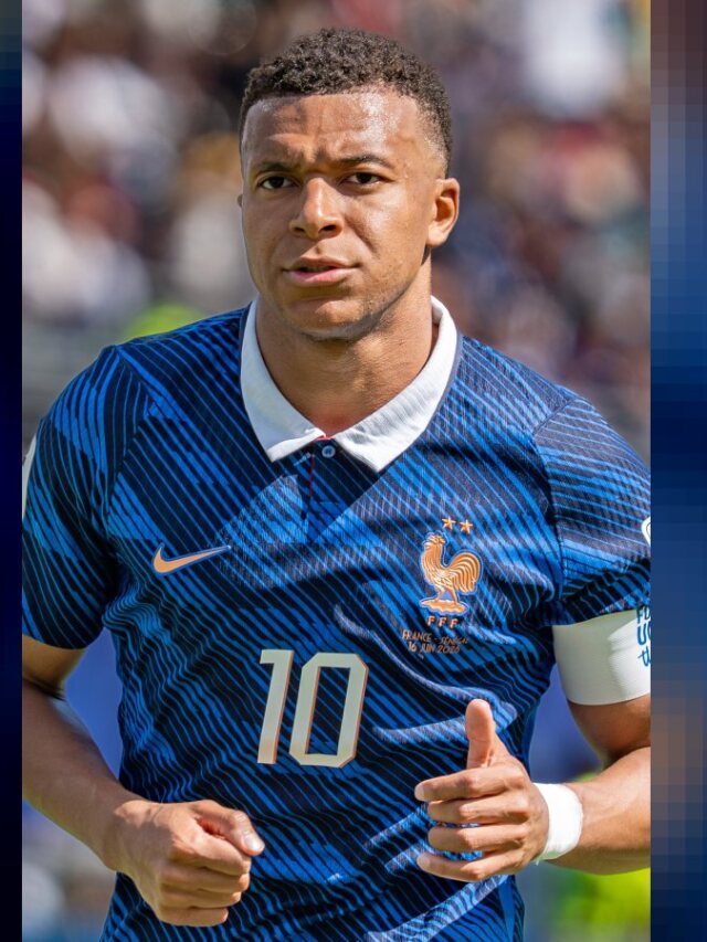 Mbappé falta a treino da França após sintomas gripais
