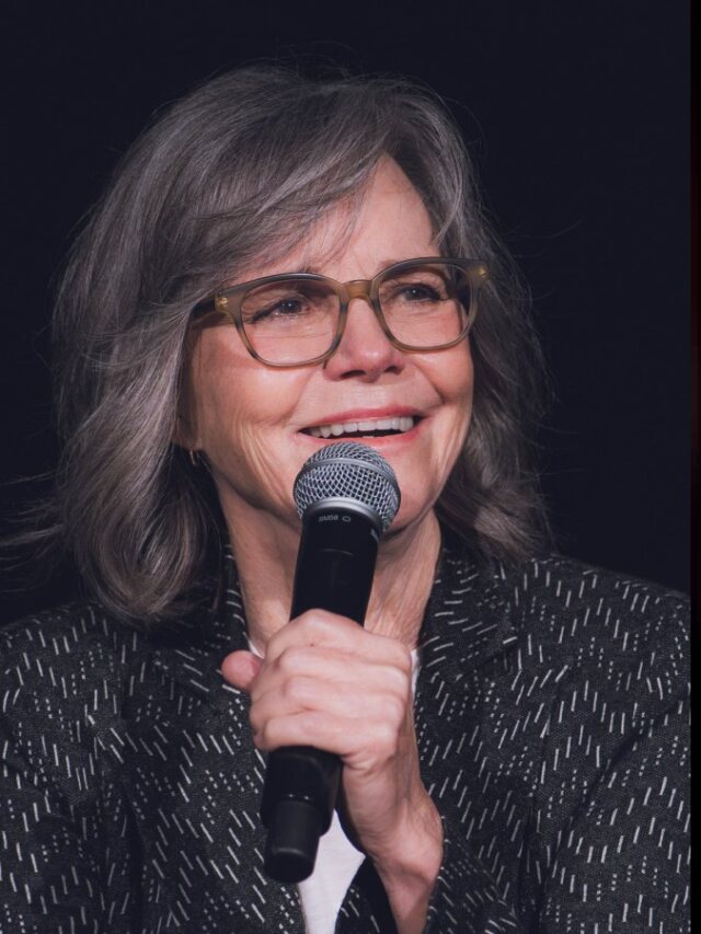Sally Field defende novos caminhos profissionais em qualquer idade
